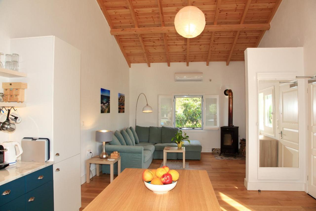 Blue Sky Cottage, Kanouli Beach Halikounas Exteriör bild