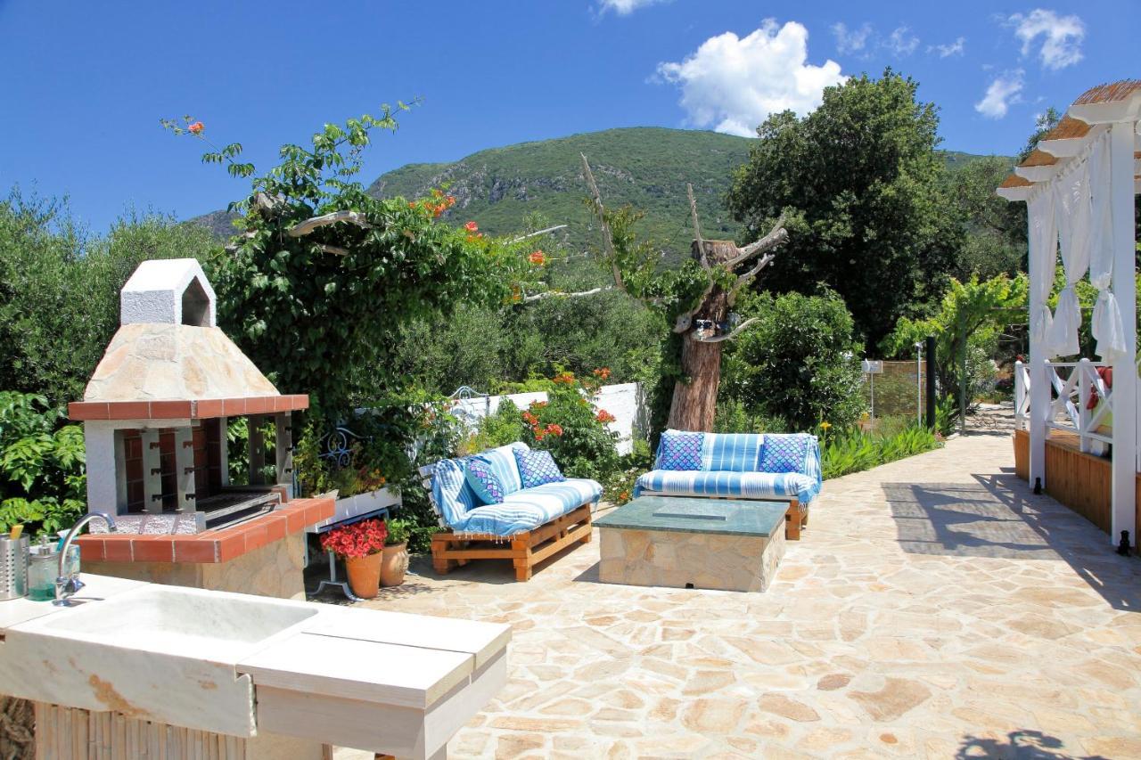 Blue Sky Cottage, Kanouli Beach Halikounas Exteriör bild