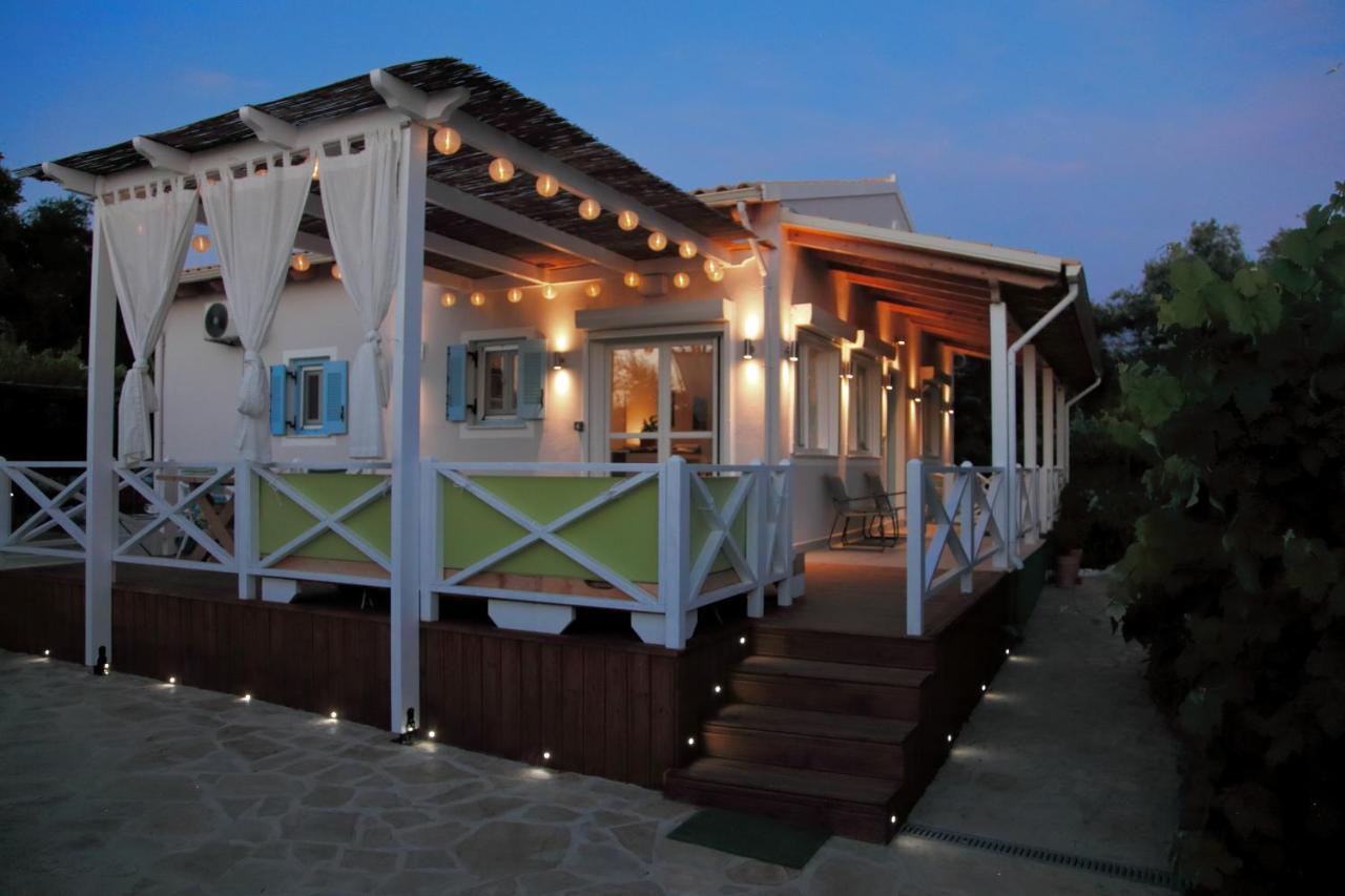 Blue Sky Cottage, Kanouli Beach Halikounas Exteriör bild
